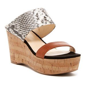 Marc Fisher Shelbee Size 9 Platform Sandals